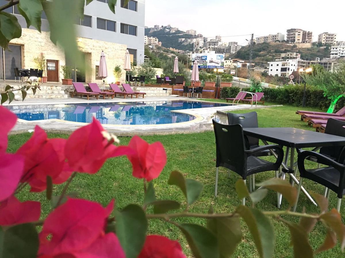 Vu'Z Hotel Byblos Esterno foto