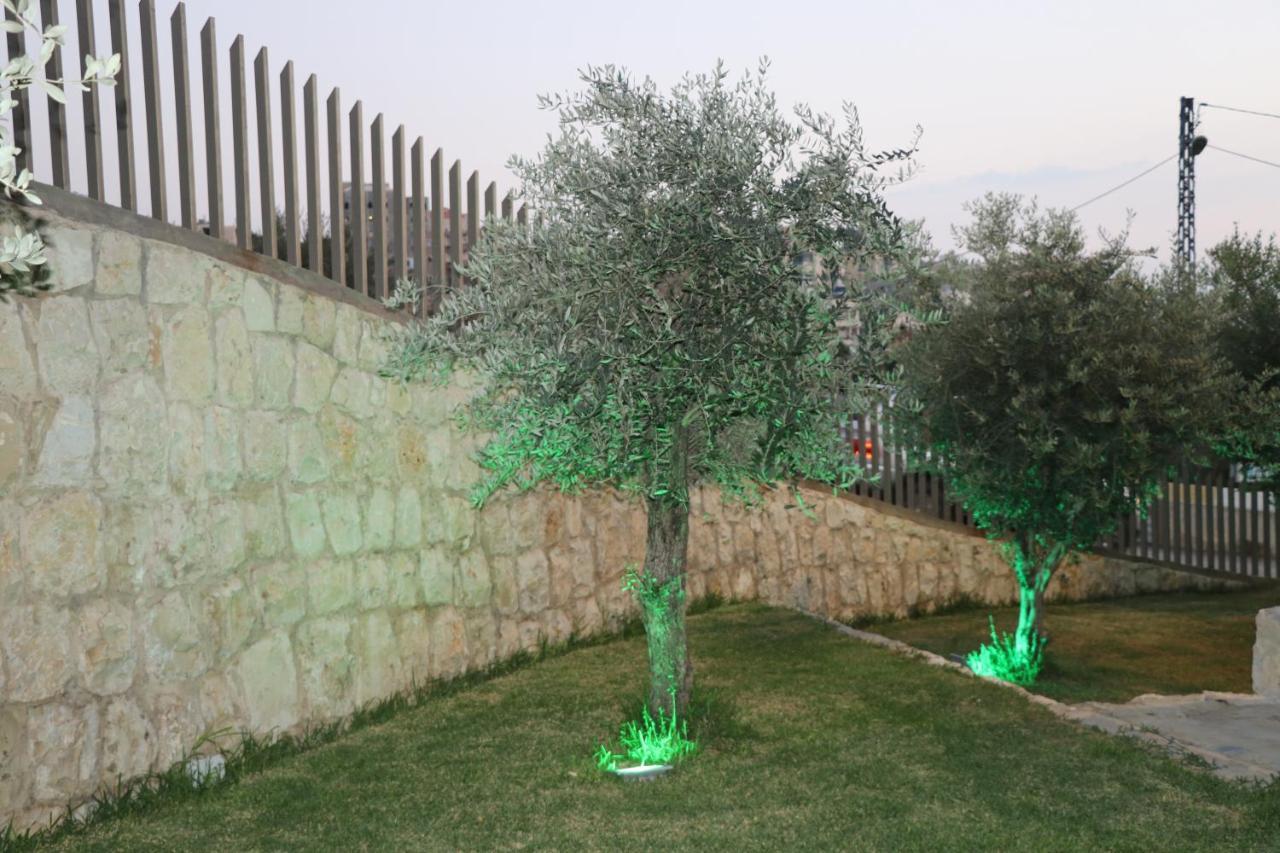 Vu'Z Hotel Byblos Esterno foto
